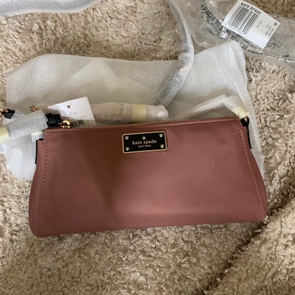 New nylon Kate Spade cross body bag - Picture 4 of 6